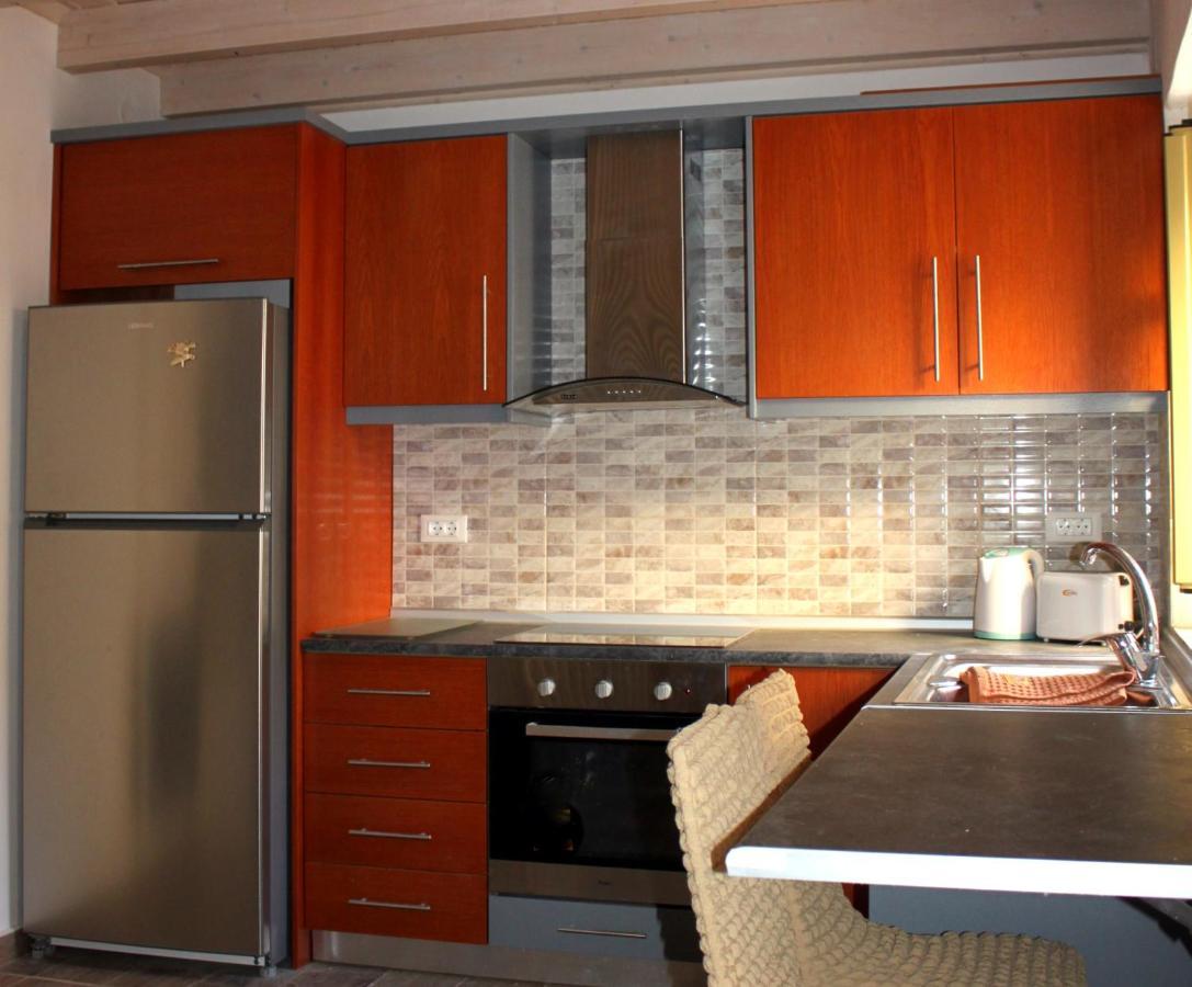 Evanna House Sými Luaran gambar
