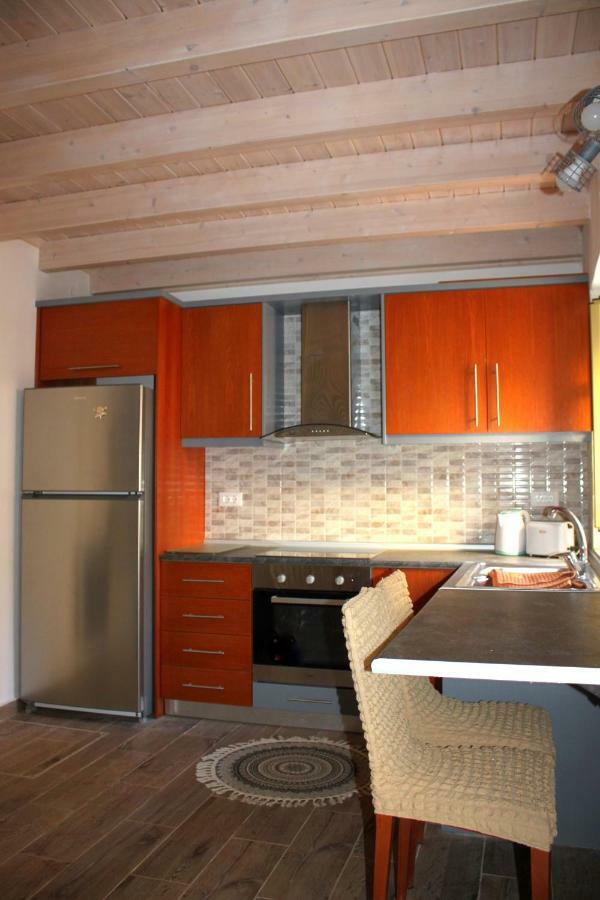 Evanna House Sými Luaran gambar