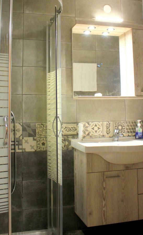 Evanna House Sými Luaran gambar